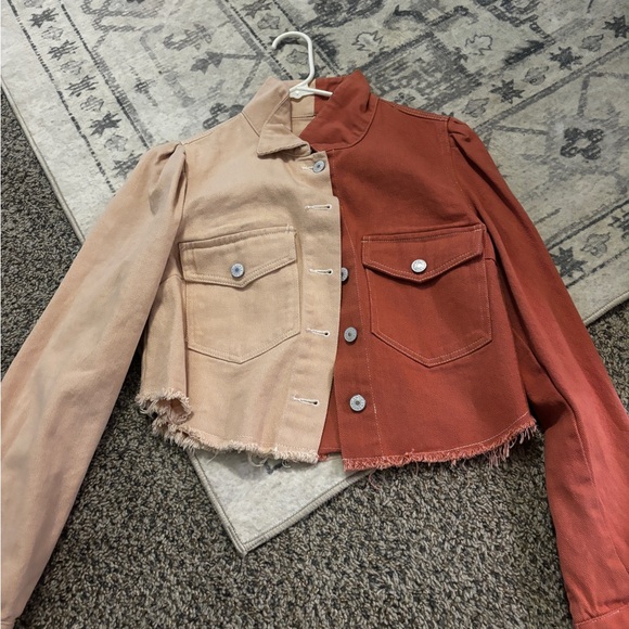 Two-Tone Cropped Jacket - Picture 5 of 6